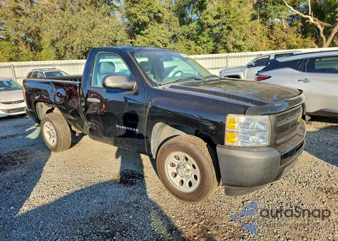 2013 Chevrolet Silverado C1500 z USA, uszkodzony, nr VIN 1GCNCPEX8DZ105947